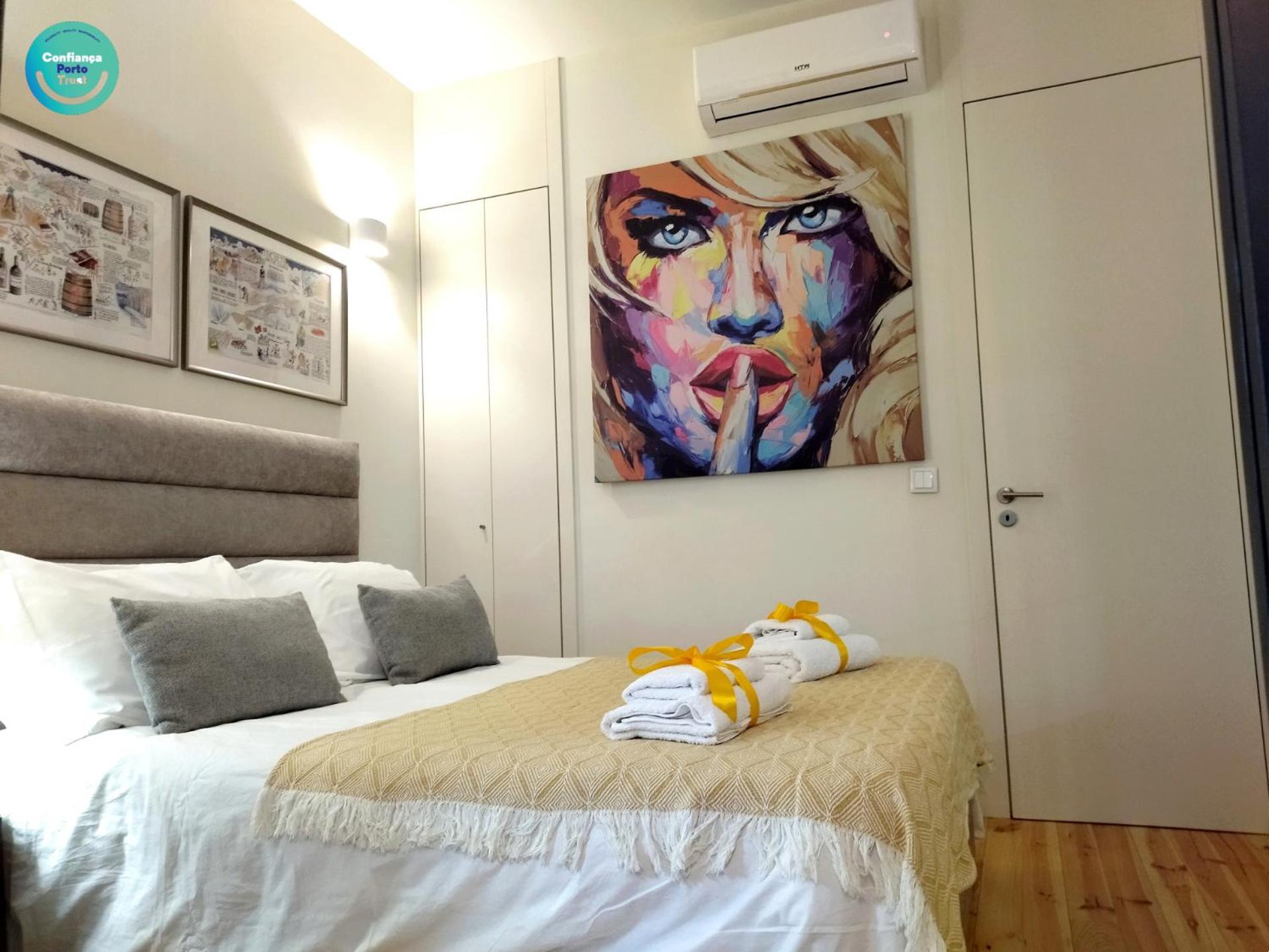 Santa Catarina Patio Apartment - With Washer Machine Porto Exterior photo